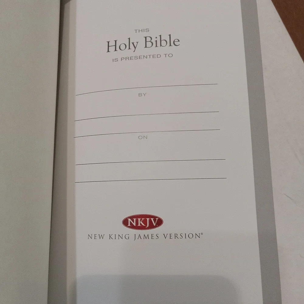 NKJV Bible Apologetics Press 2023 Brown Duotone Faux Leather Index Gold TrimColr